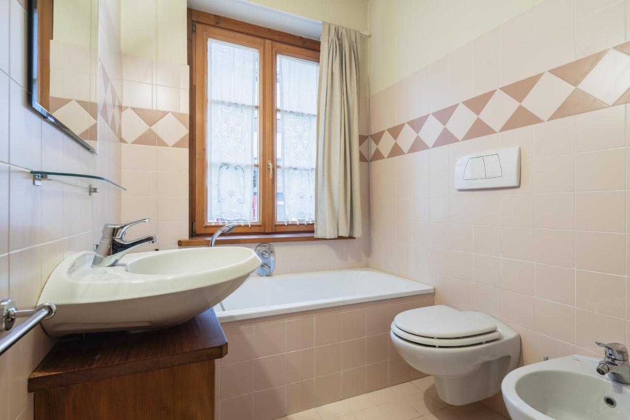Villa S. Francesco - Stayincortina Cortina dʼAmpezzo Kültér fotó