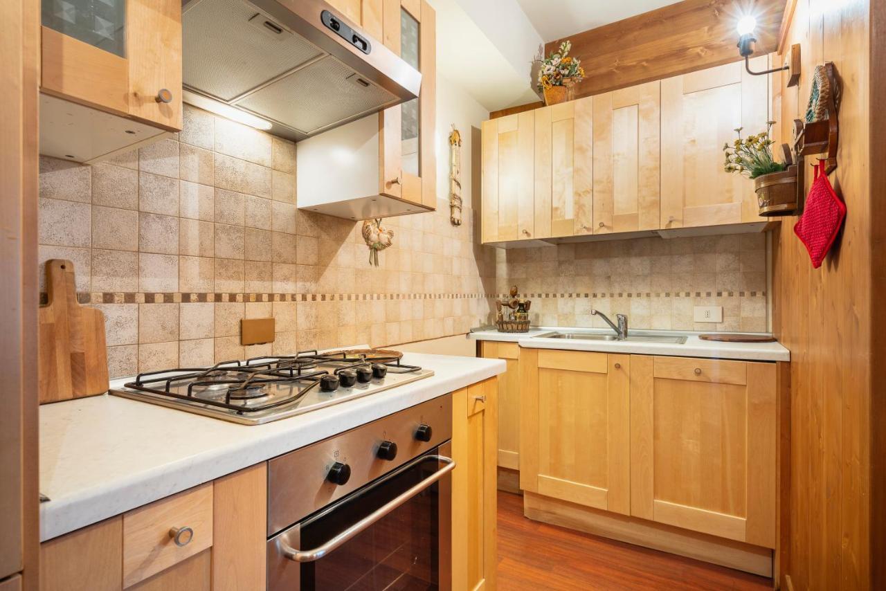 Villa S. Francesco - Stayincortina Cortina dʼAmpezzo Kültér fotó