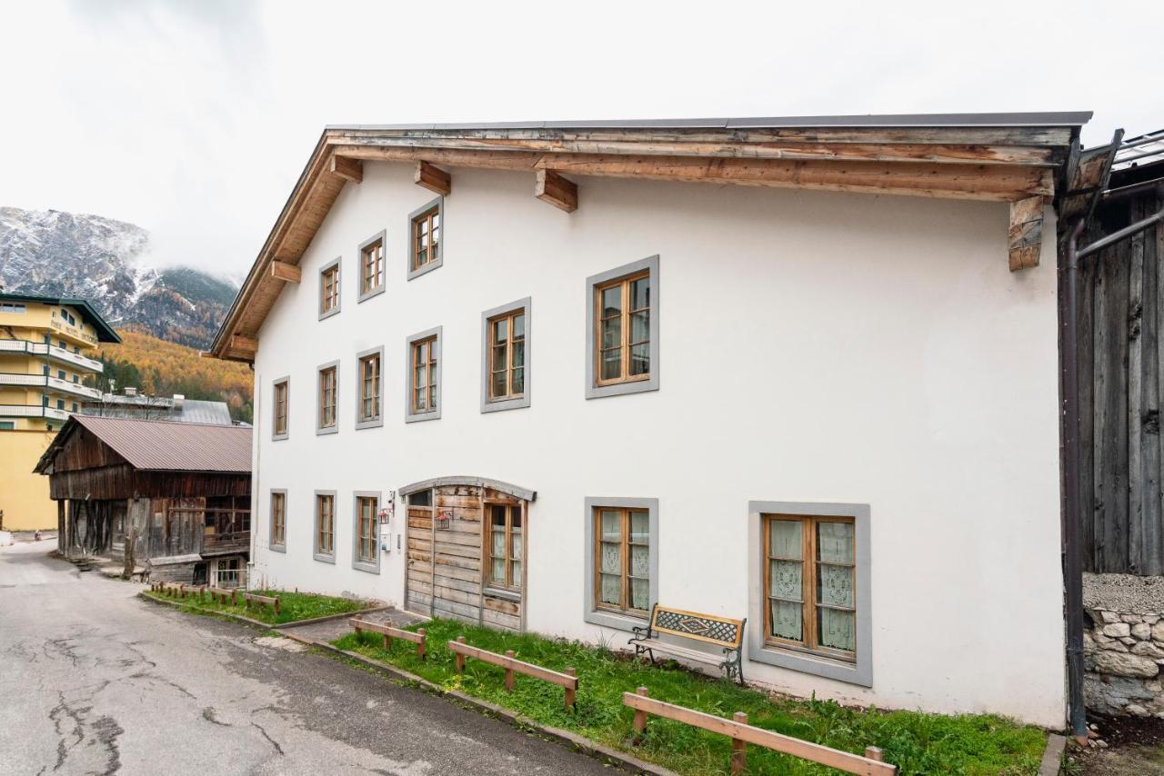 Villa S. Francesco - Stayincortina Cortina dʼAmpezzo Kültér fotó